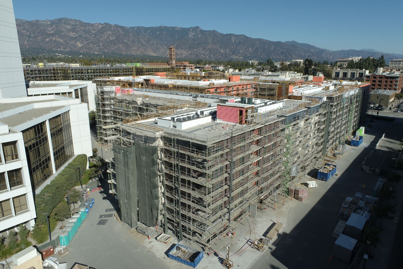 10 West glazing project in Pasadena, CA