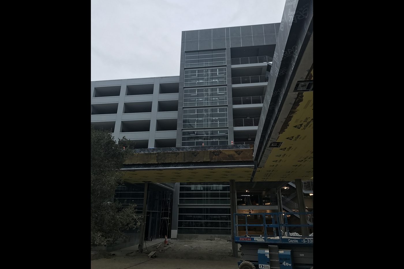 Boardwalk glazing project in Irvine, CA