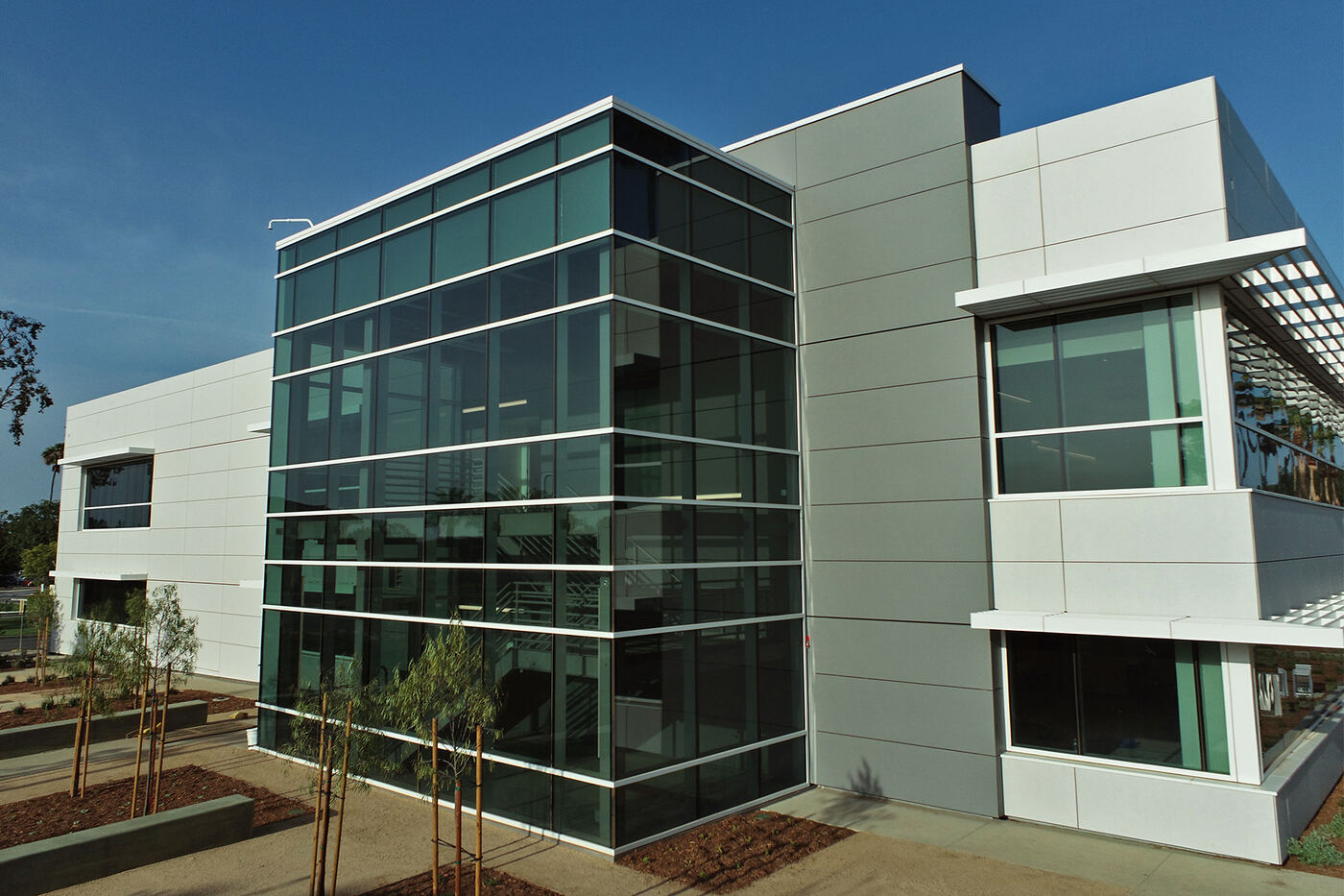 VA Long Beach Hospital glazing project in Long Beach, CA